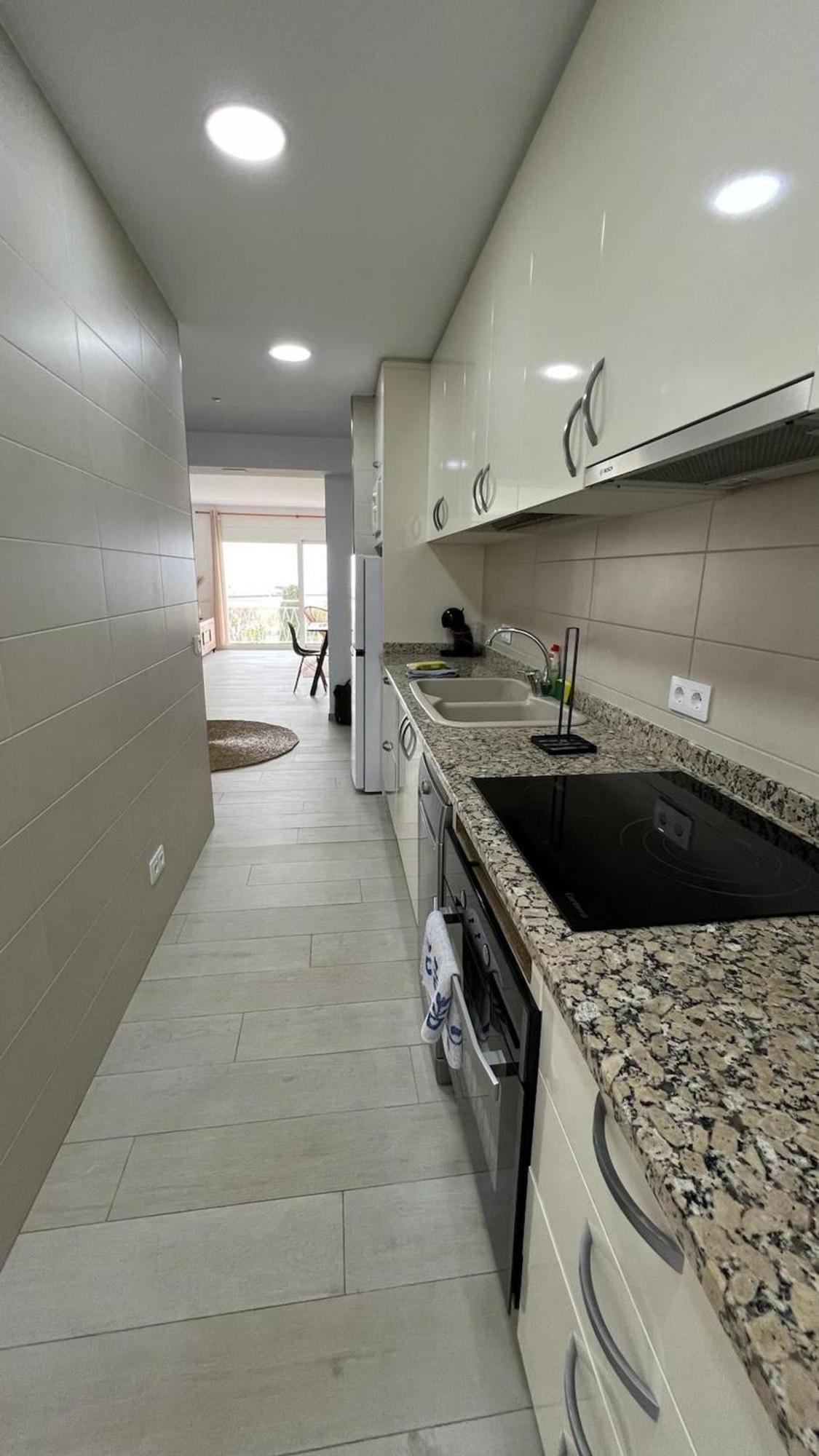 Apartamento Frente Al Mar Roses Eksteriør bilde