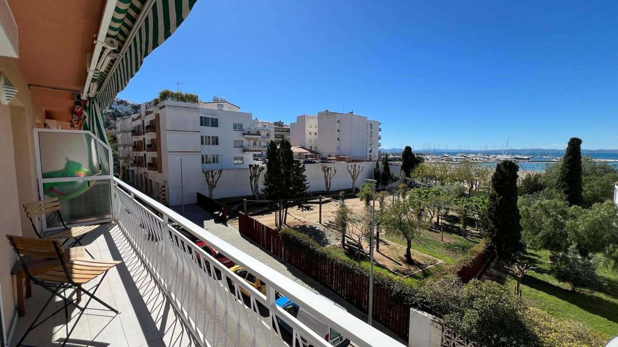 Apartamento Frente Al Mar Roses Eksteriør bilde